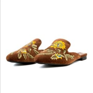 Cape Robin Bronze Suede Embroidered Western Lounge Mules NWOT